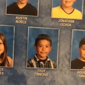 Meet your Posher, Troy